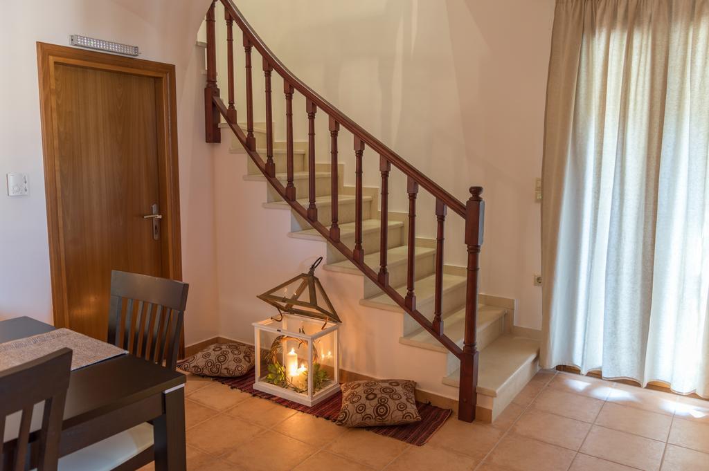 Aletro Villa Áyios Nikítas Extérieur photo